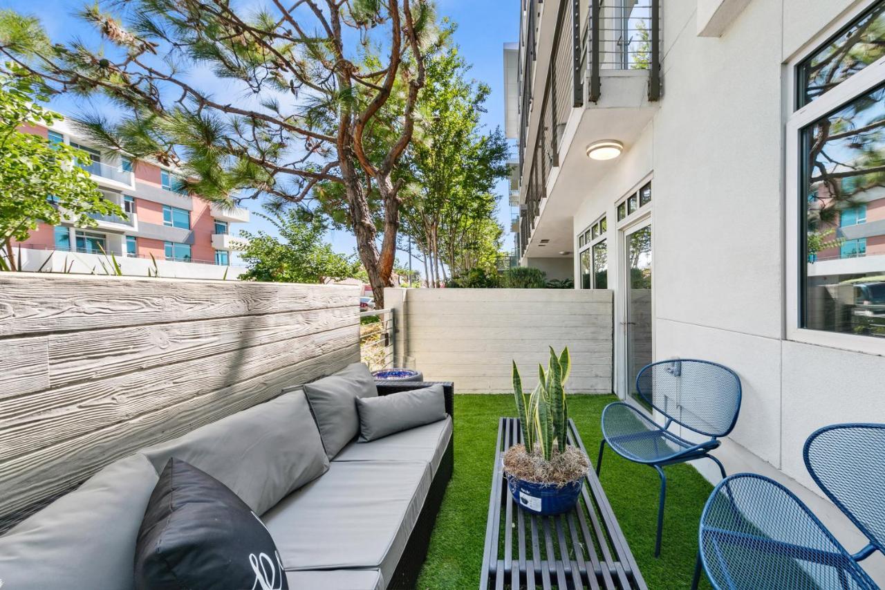 Beverly Grove Chic City Oasis 2 Bedroom Apt With Den 138 Los Ángeles Exterior foto
